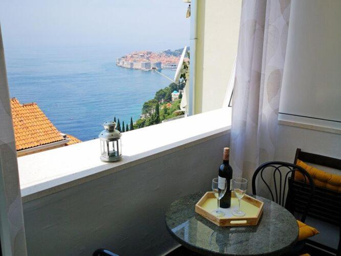 Apartment Merivo - With Sea View